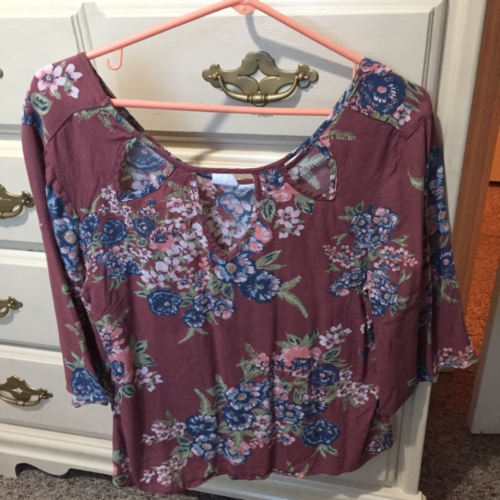 Key hole top